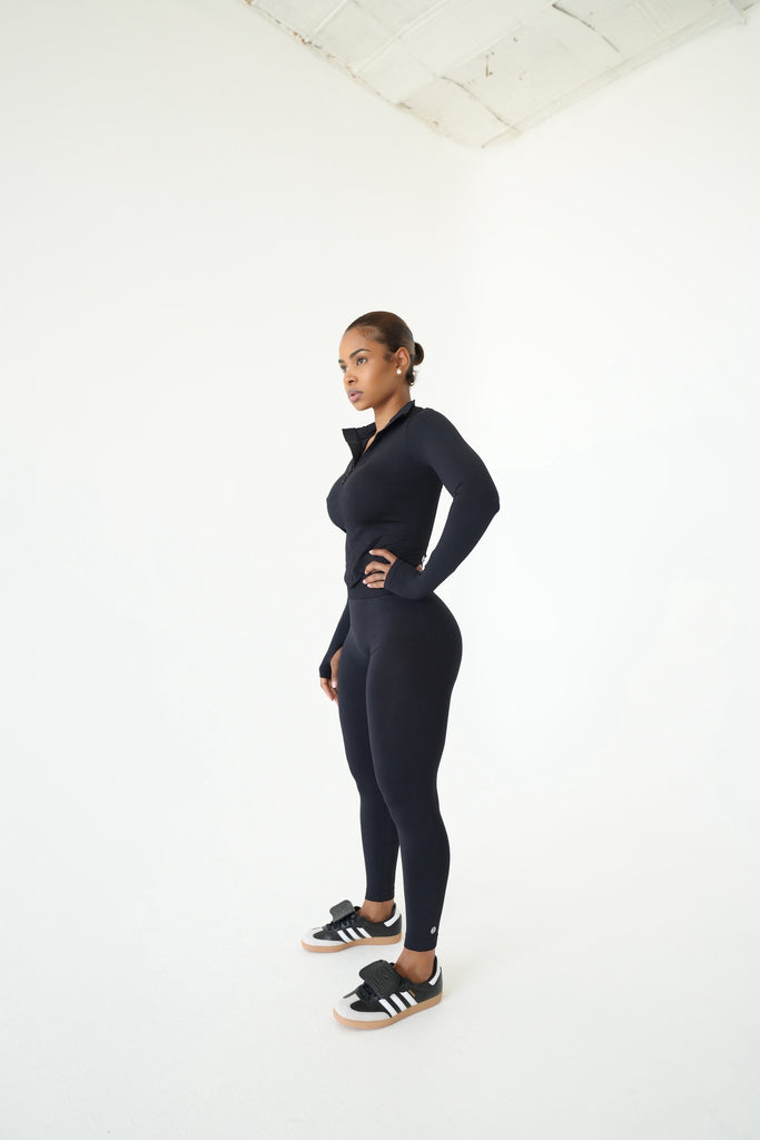 Black Seamless Zip Up