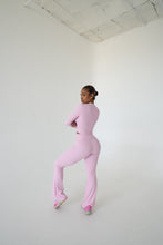 Load image into Gallery viewer, Pink Long Sleeves Cropped Top